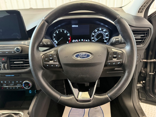 Used Ford Focus 2019 for sale - 76295122: Photo 18
