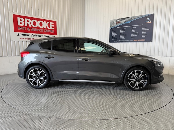Used Ford Focus 2019 for sale - 76295122: Photo 4