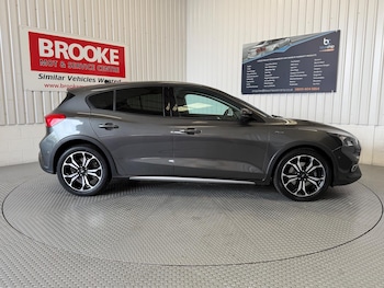 Used Ford Focus 2019 for sale - 76295122: Photo 4