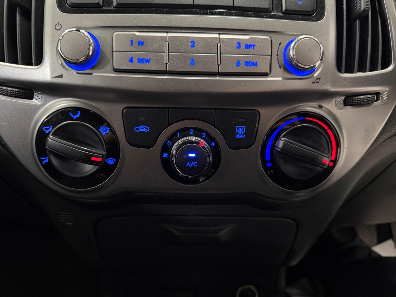 Used Hyundai i20 for sale - 77538183: Photo 22