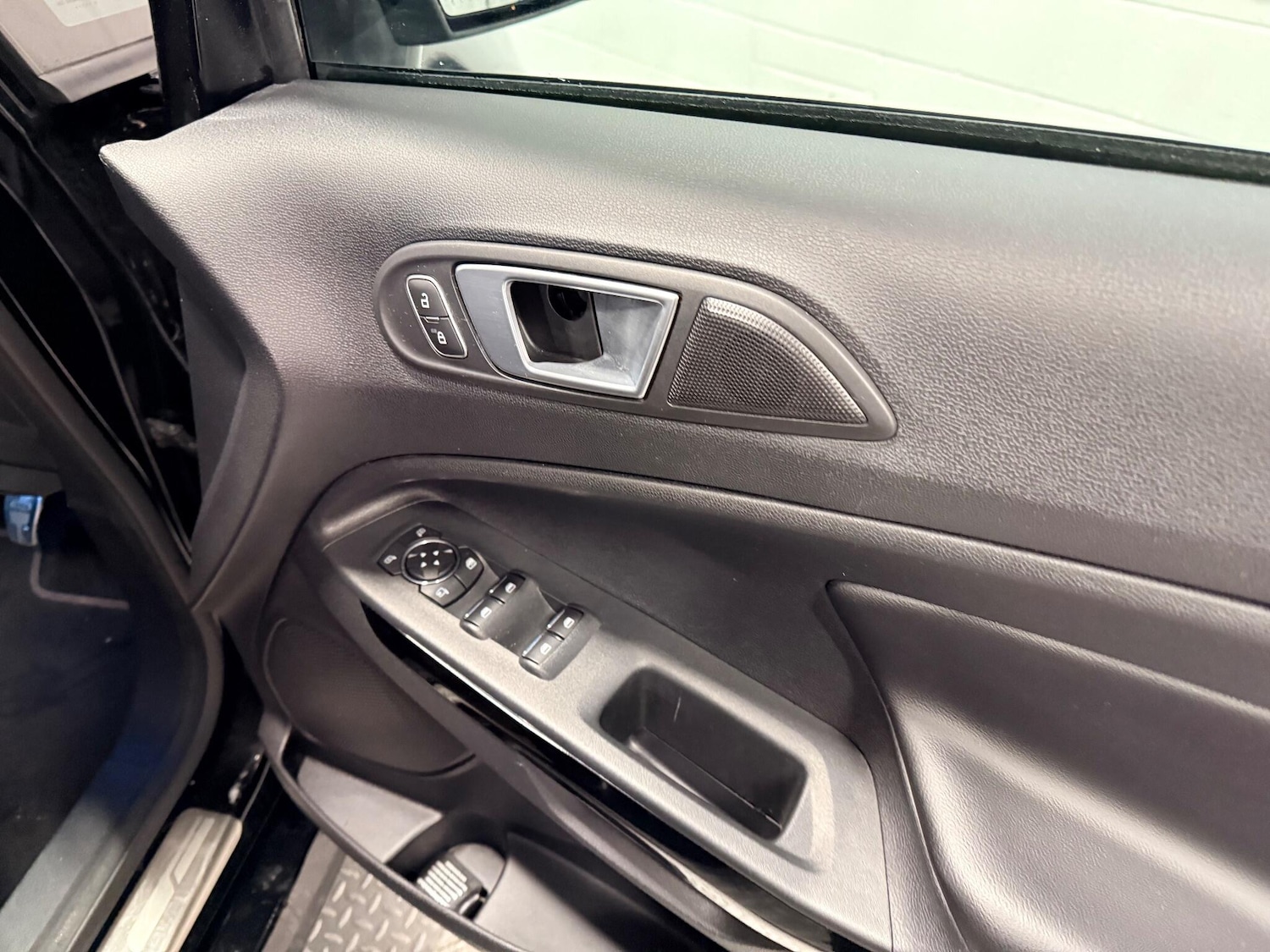 Used Ford Ecosport 2018 for sale - 77144676: Photo 21