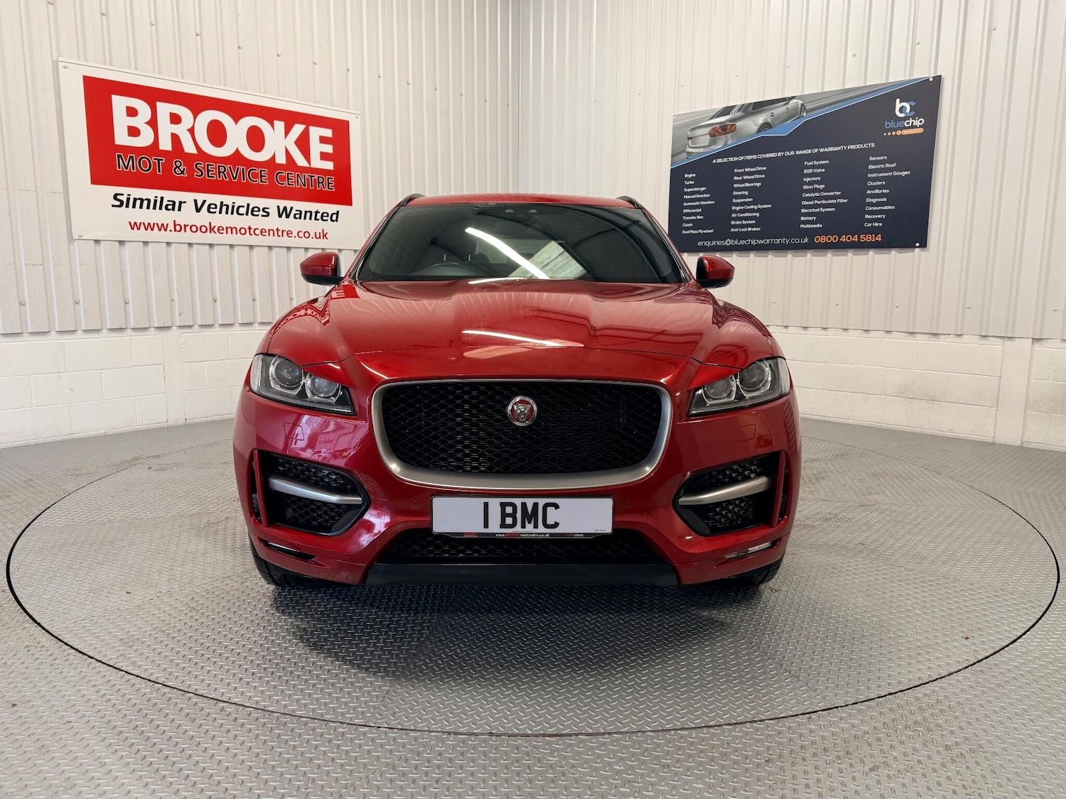Used Jaguar F-Pace 2017 for sale - 77784509: Photo 3