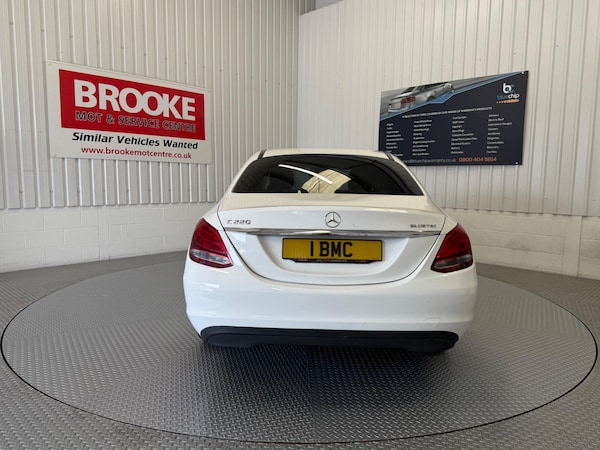 Used Mercedes-Benz C-Class 2015 for sale - 74851848: Photo 10