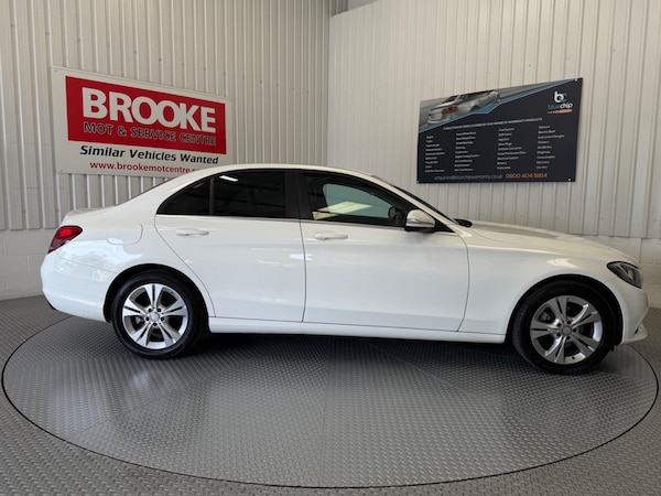 Used Mercedes-Benz C-Class 2015 for sale - 74851848: Photo 8