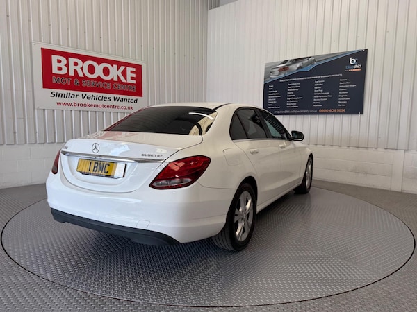 Used Mercedes-Benz C-Class 2015 for sale - 74851848: Photo 9
