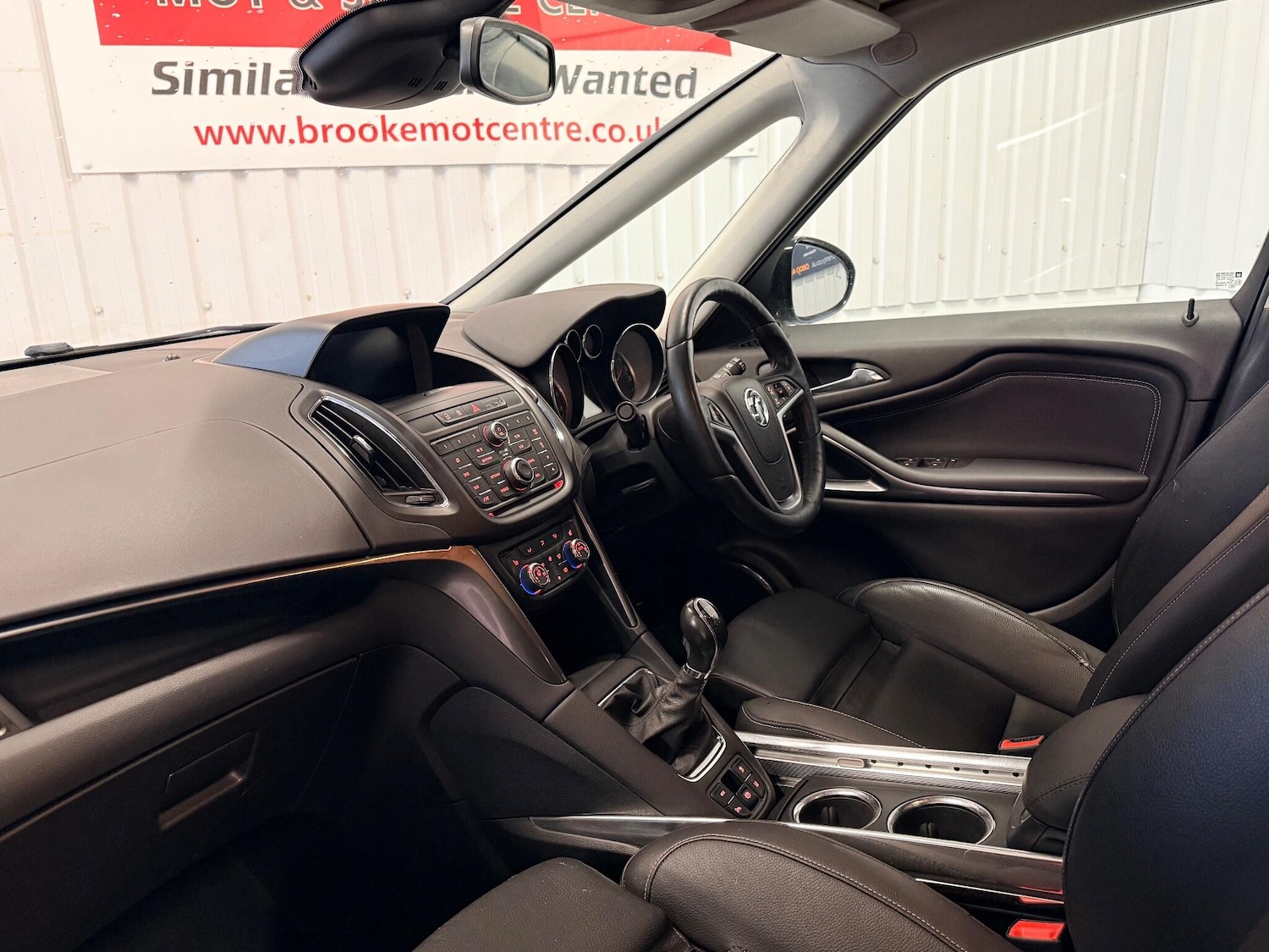 Used Vauxhall Zafira 2015 for sale - 76498443: Photo 13
