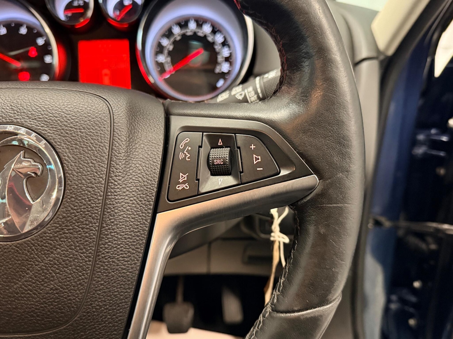 Used Vauxhall Zafira 2015 for sale - 76498443: Photo 27