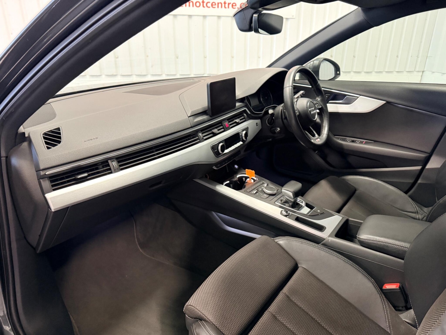 Used Audi A4 2016 for sale - 78019303: Photo 11