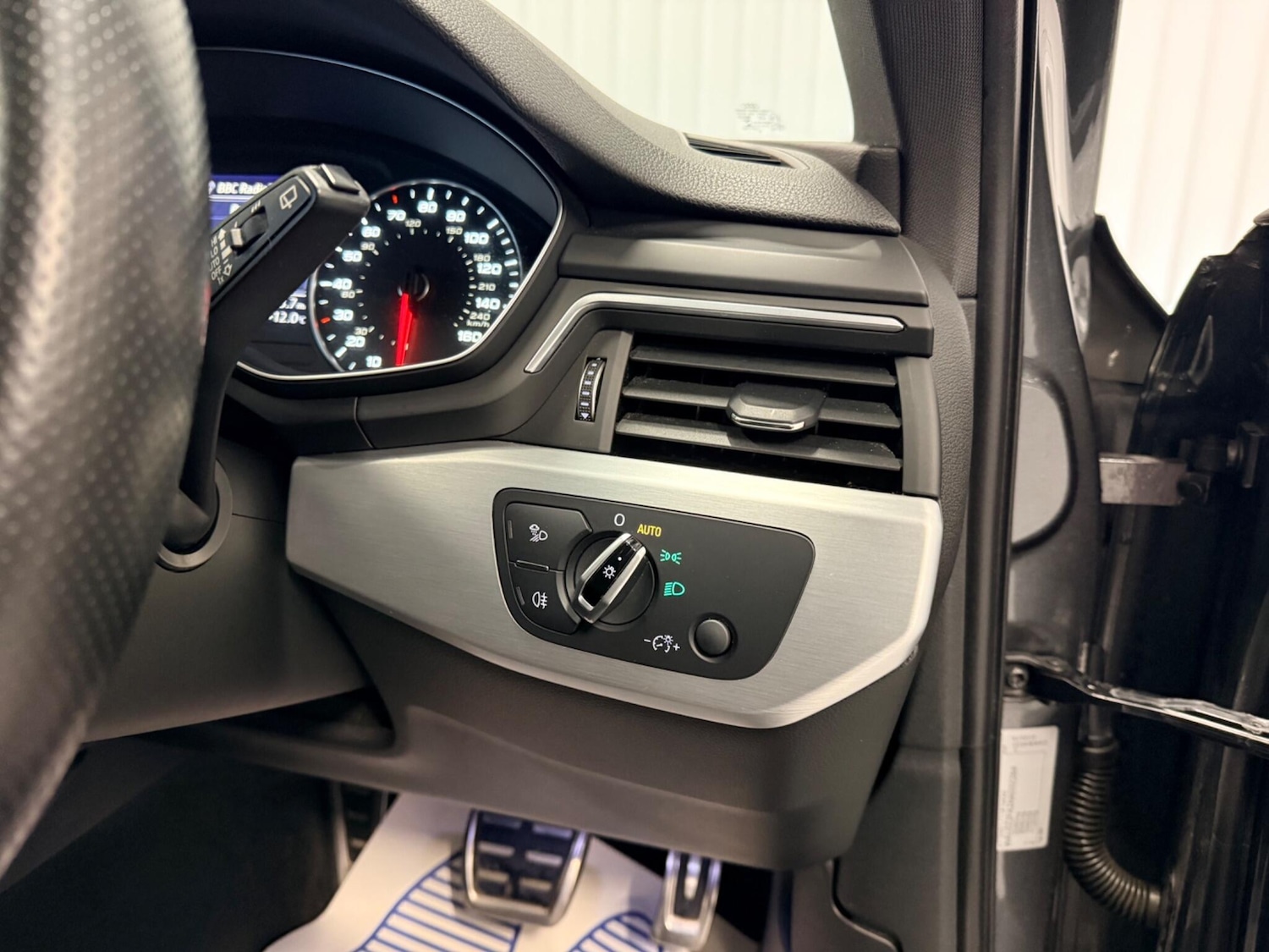 Used Audi A4 2016 for sale - 78019303: Photo 22