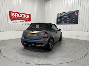 Used MINI Convertible 2010 for sale - 78842297: Photo