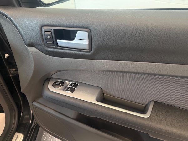 Used Ford Focus 2007 for sale - 75175339: Photo 17