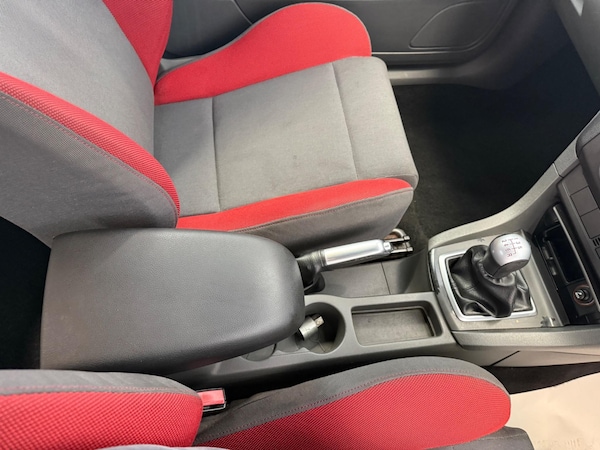 Used Ford Focus 2007 for sale - 75175339: Photo 25