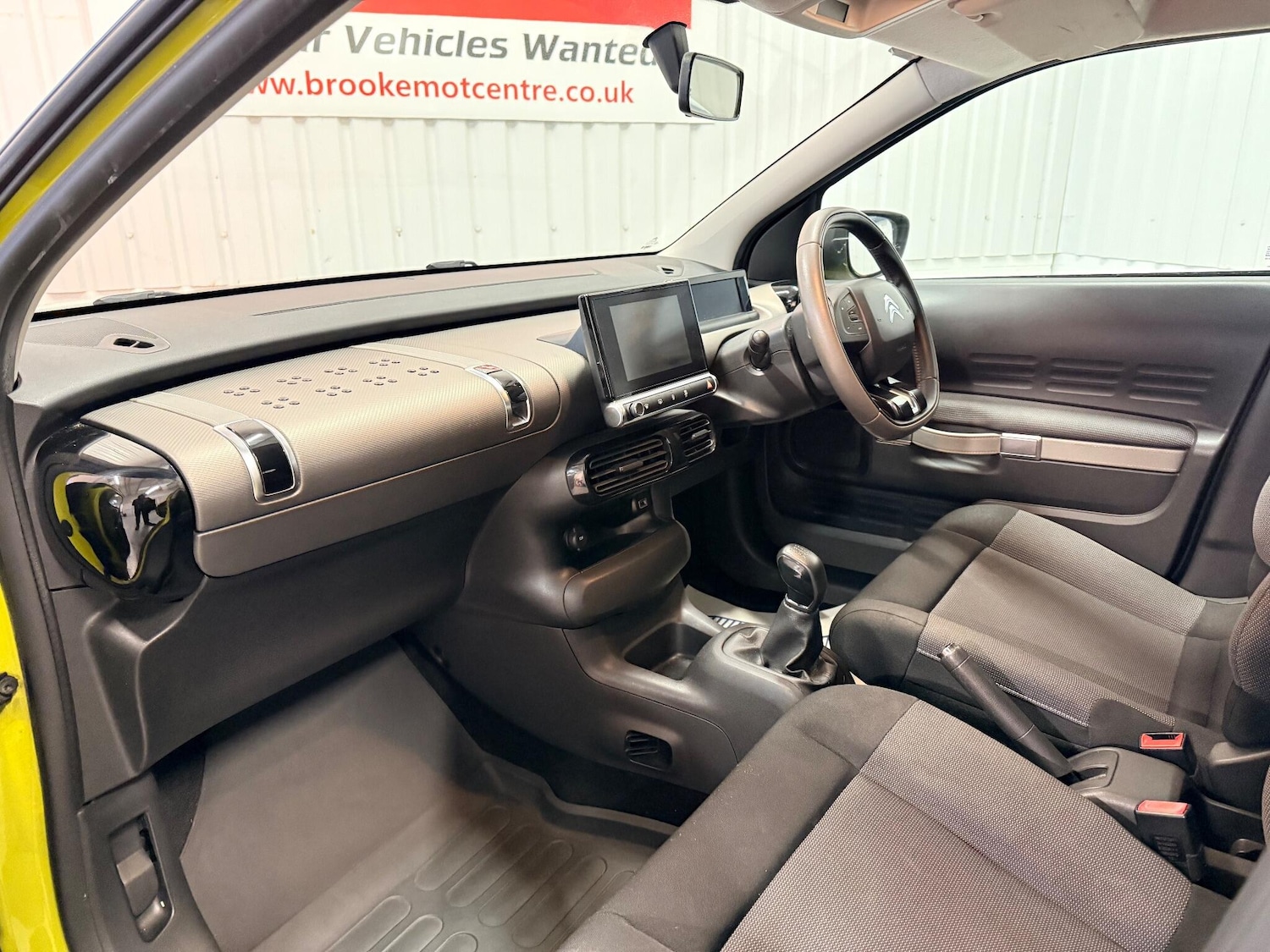 Used Citroen C4 Cactus 2014 for sale - 77040131: Photo 11