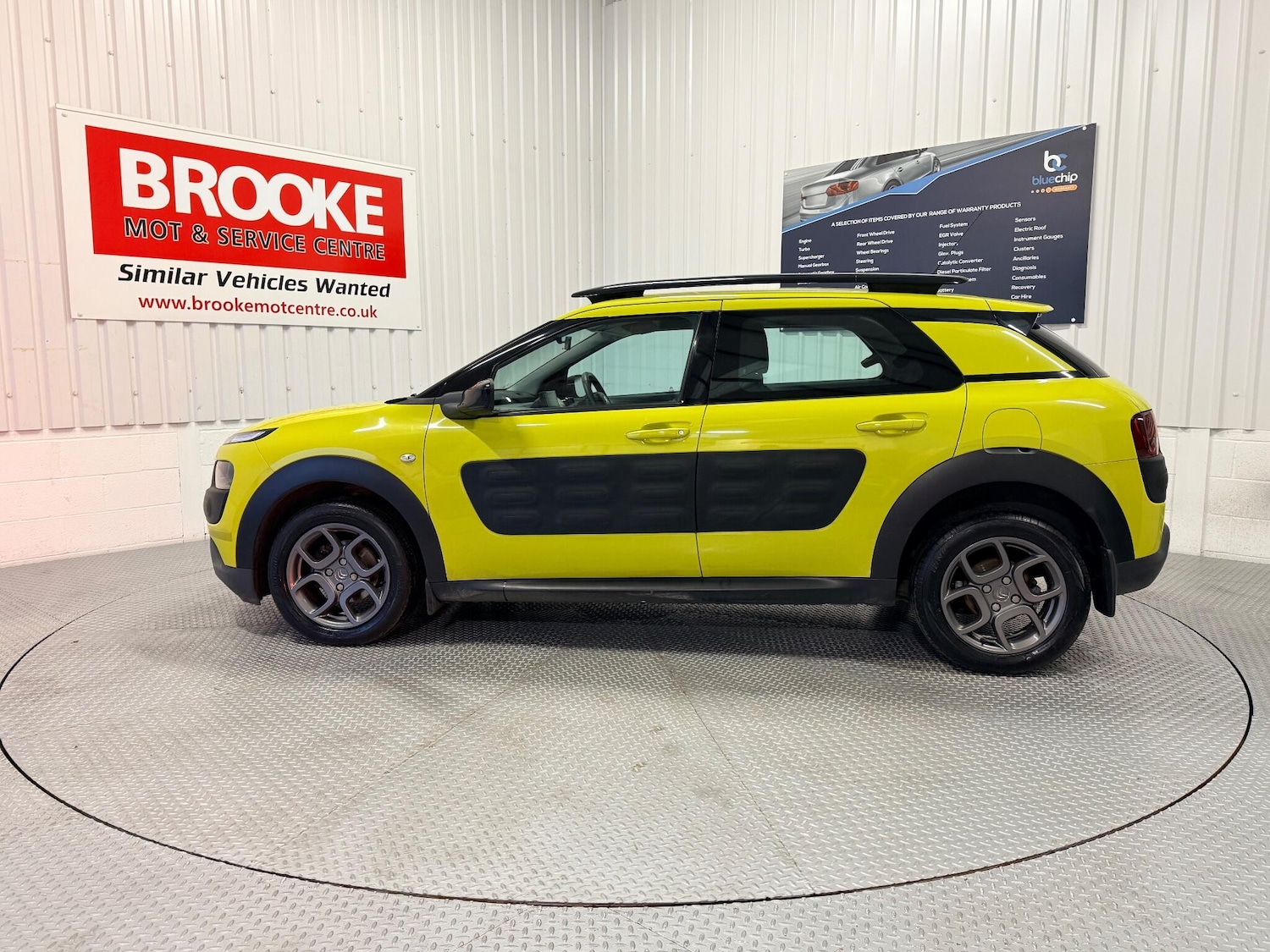 Used Citroen C4 Cactus 2014 for sale - 77040131: Photo 12