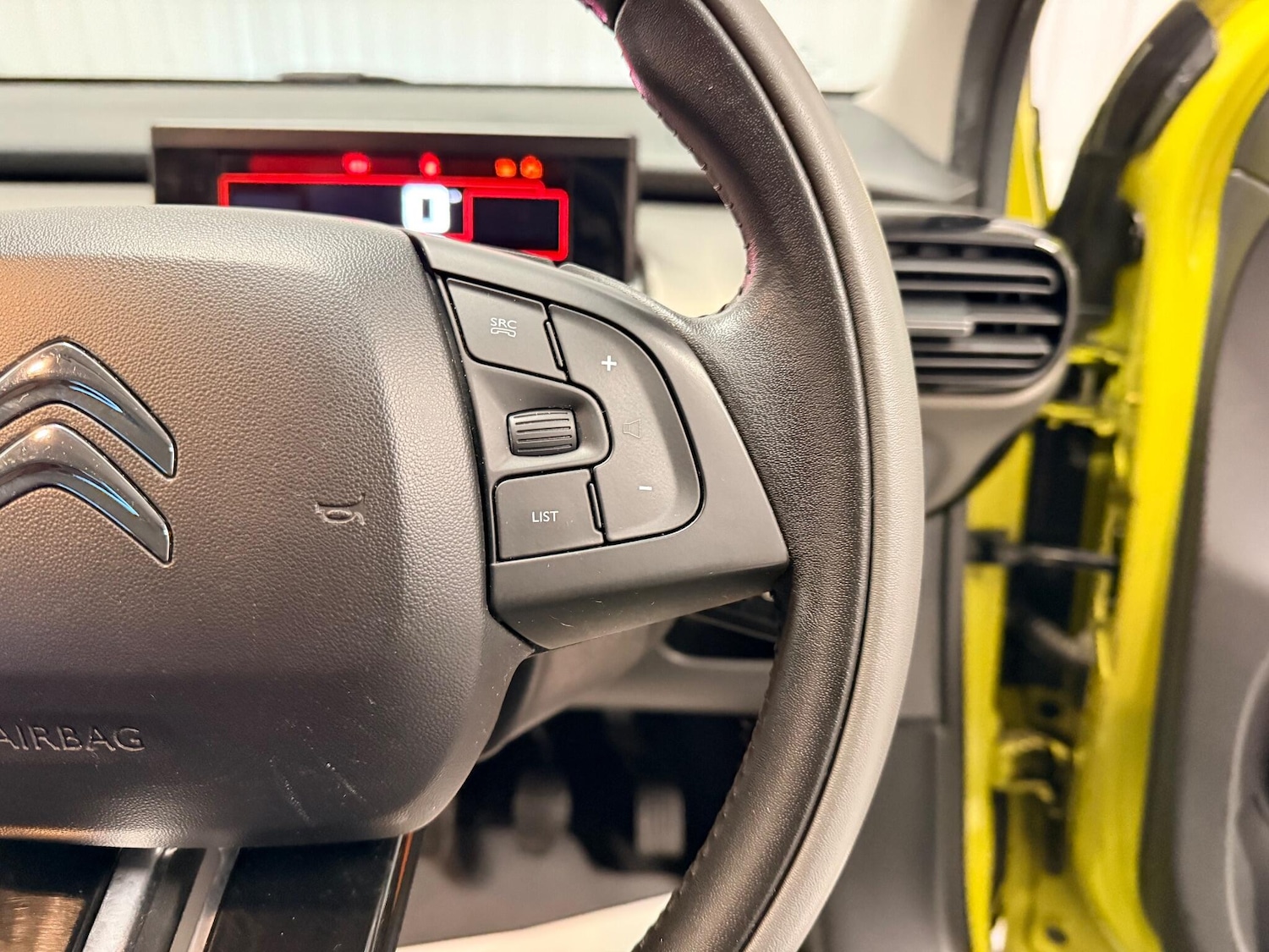 Used Citroen C4 Cactus 2014 for sale - 77040131: Photo 19