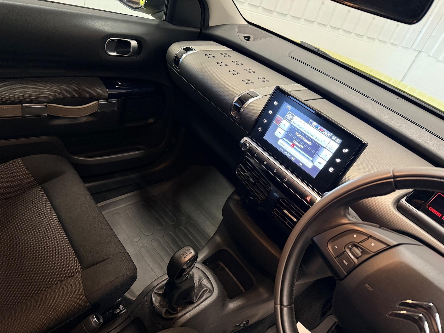 Used Citroen C4 Cactus 2014 for sale - 77040131: Photo 23