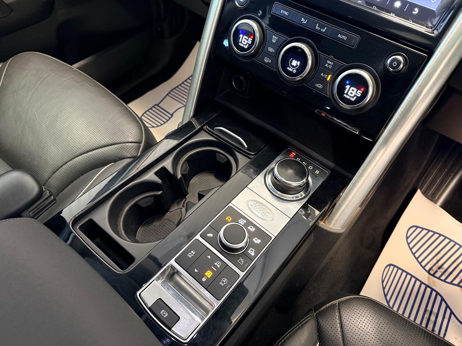 Used Land Rover Discovery 2018 for sale - 76913279: Photo 36