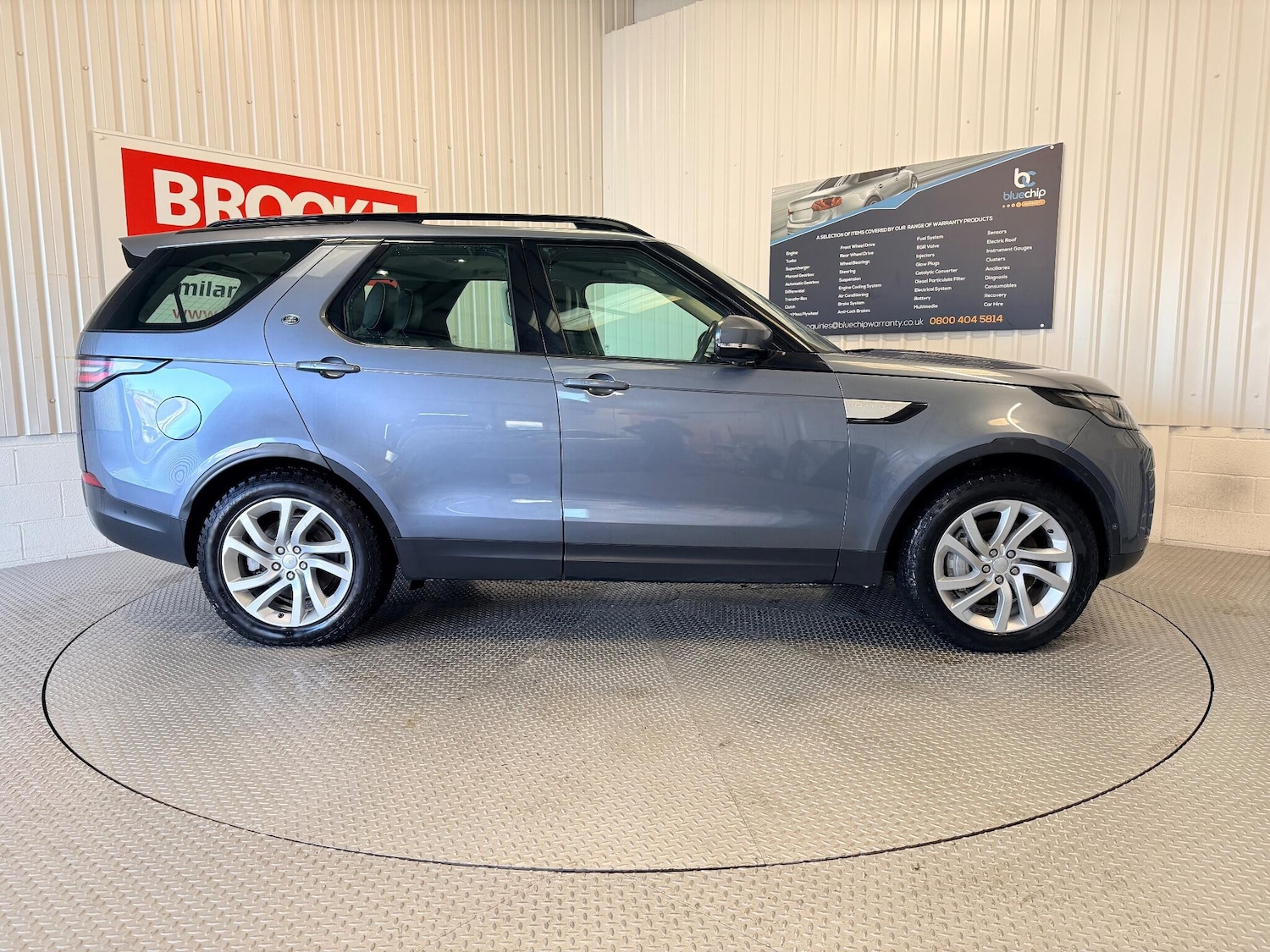 Used Land Rover Discovery 2018 for sale - 76913279: Photo 6