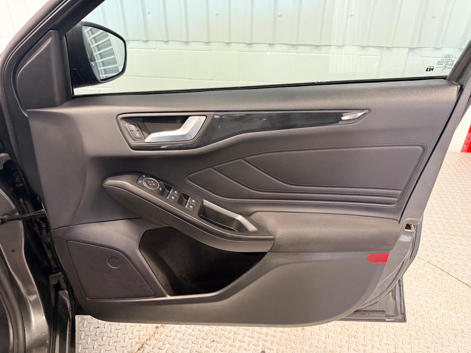 Used Ford Focus for sale - 77657863: Photo 18