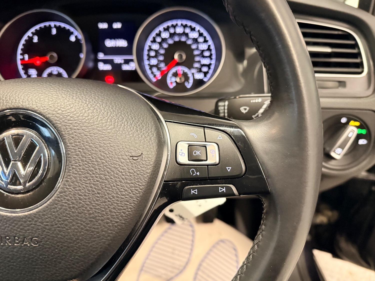 Used Volkswagen Golf 2018 for sale - 77190644: Photo 23