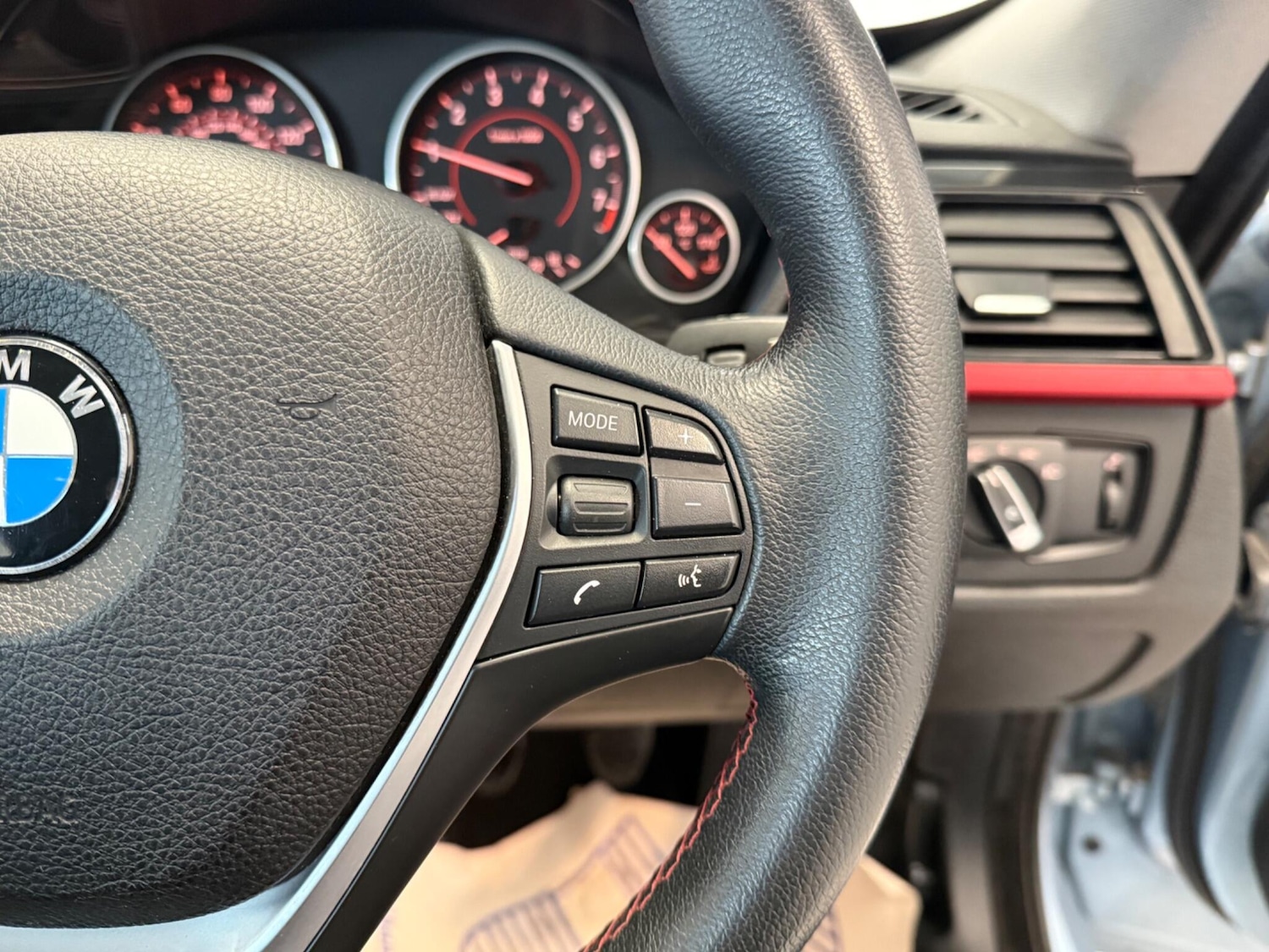 Used BMW 3 Series Gran Turismo 2015 for sale - 76138371: Photo 22