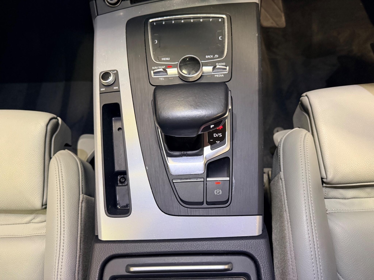 Used Audi Q5 2017 for sale - 77386933: Photo 29