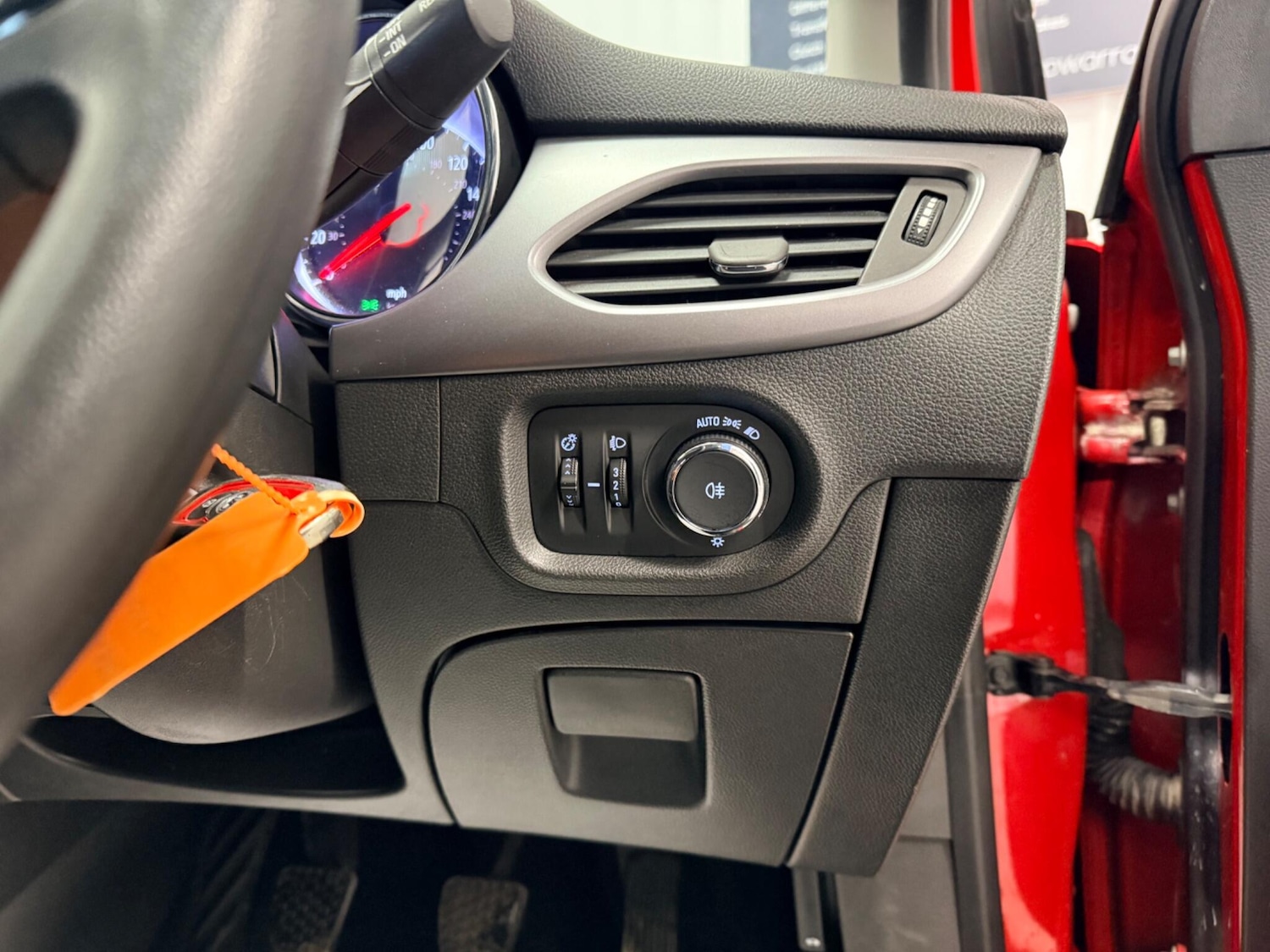 Used Vauxhall Astra 2016 for sale - 77456453: Photo 18