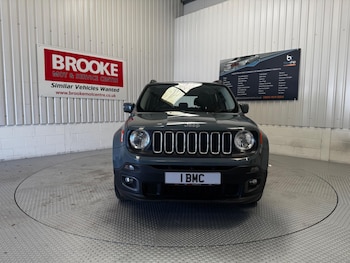 Used Jeep Renegade 2016 for sale - 79106212: Photo