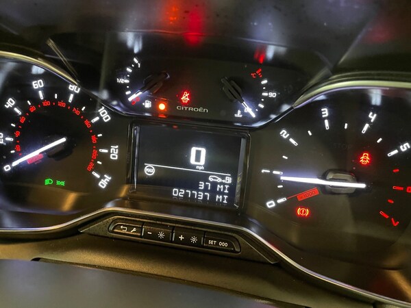 Used Citroen C3 Aircross 2018 for sale - 74652985: Photo 20