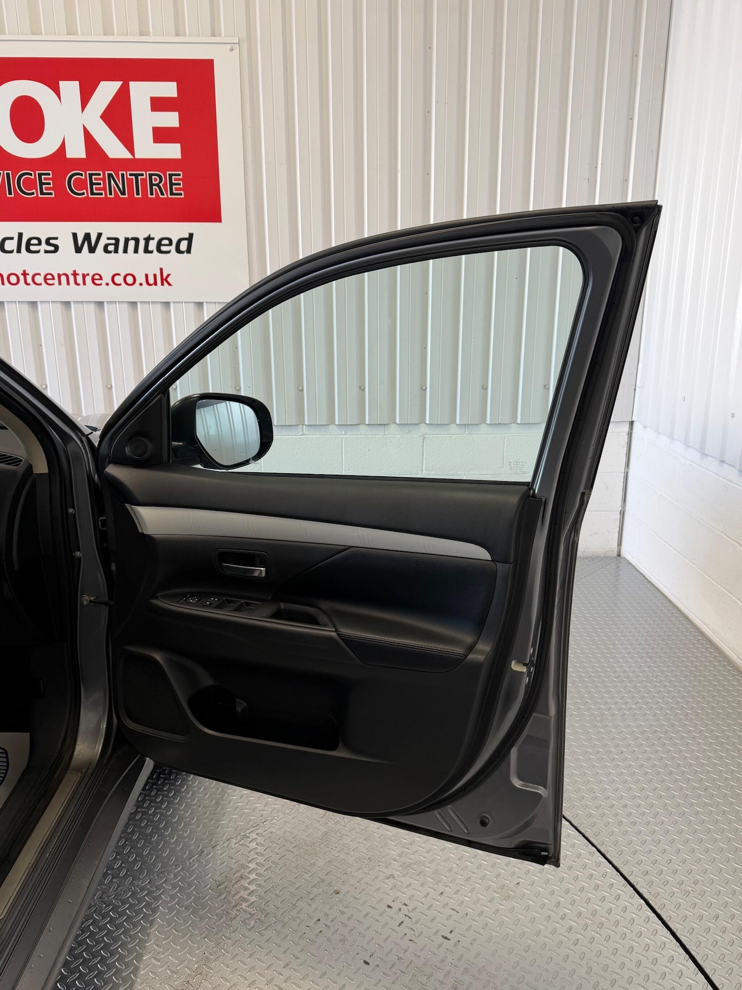 Used Mitsubishi Outlander 2014 for sale - 76042562: Photo 16