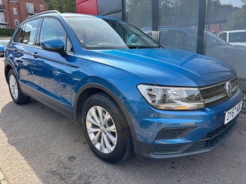 Volkswagen - Tiguan
