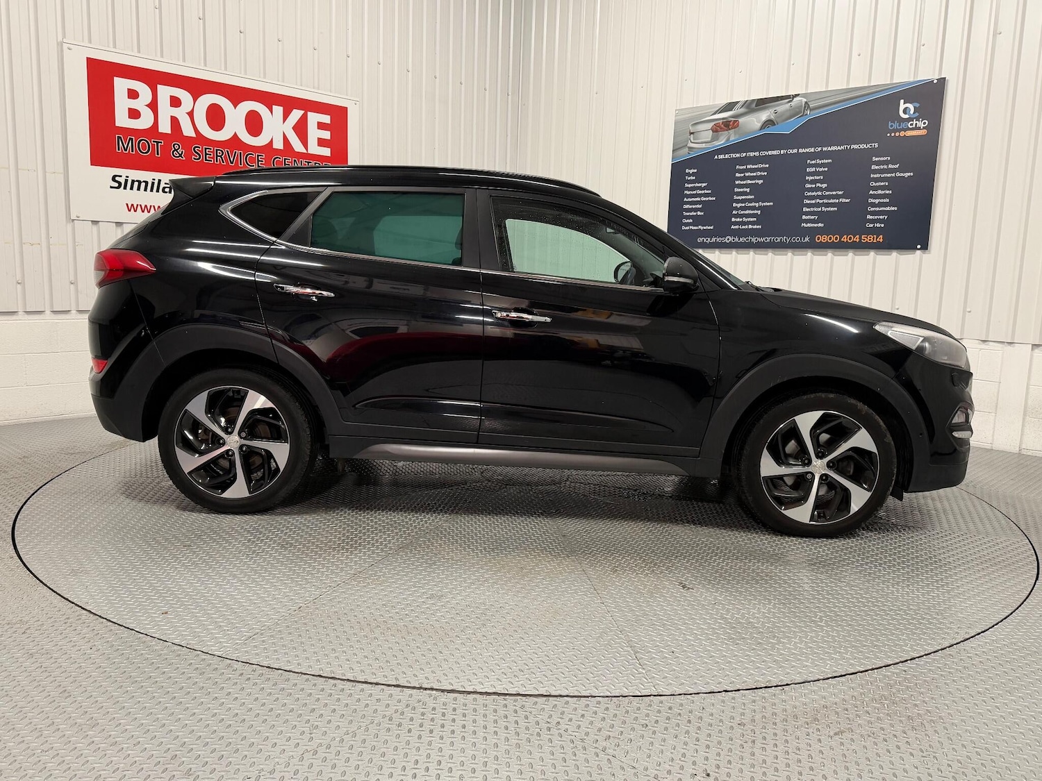 Used Hyundai TUCSON 2017 for sale - 76786682: Photo 3