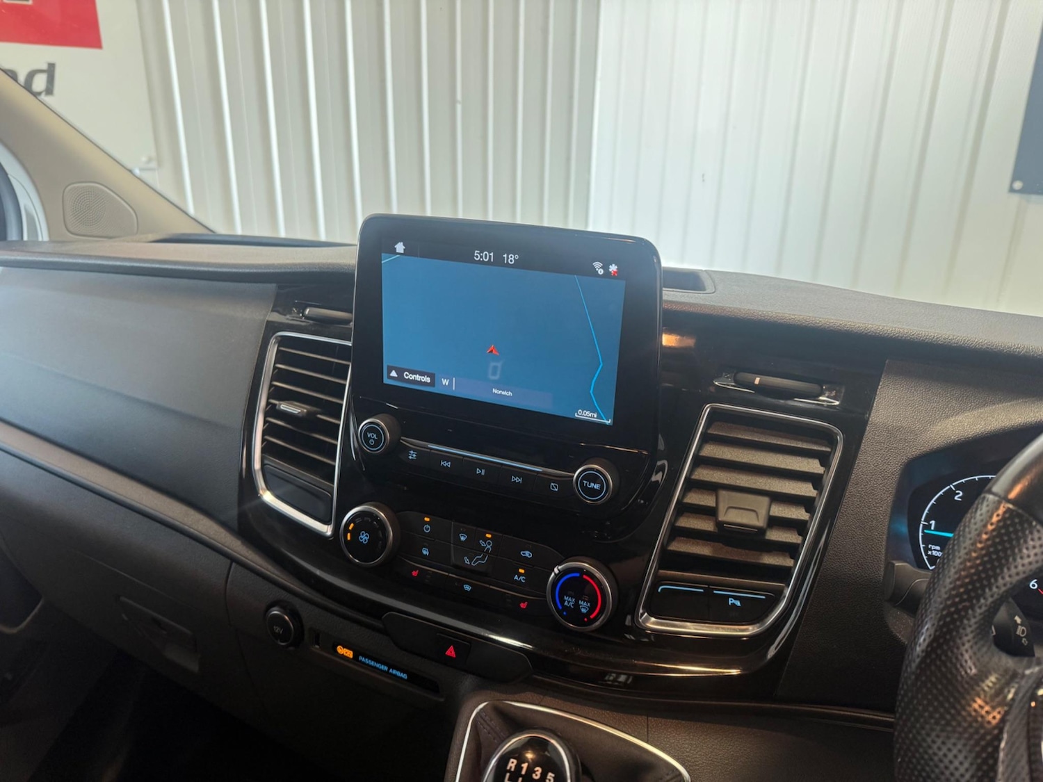 Used Ford Transit Custom 2018 for sale - 77784608: Photo 24