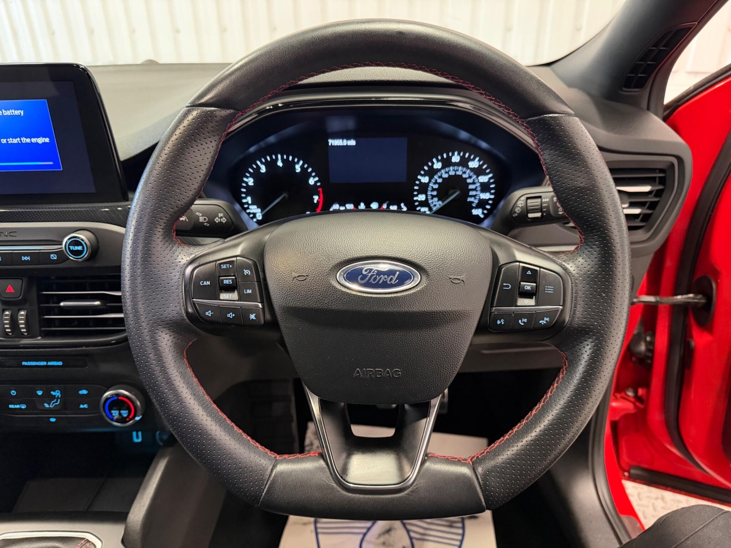 Used Ford Focus 2019 for sale - 77330352: Photo 18