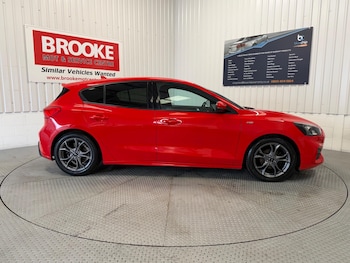 Used Ford Focus 2019 for sale - 77330352: Photo