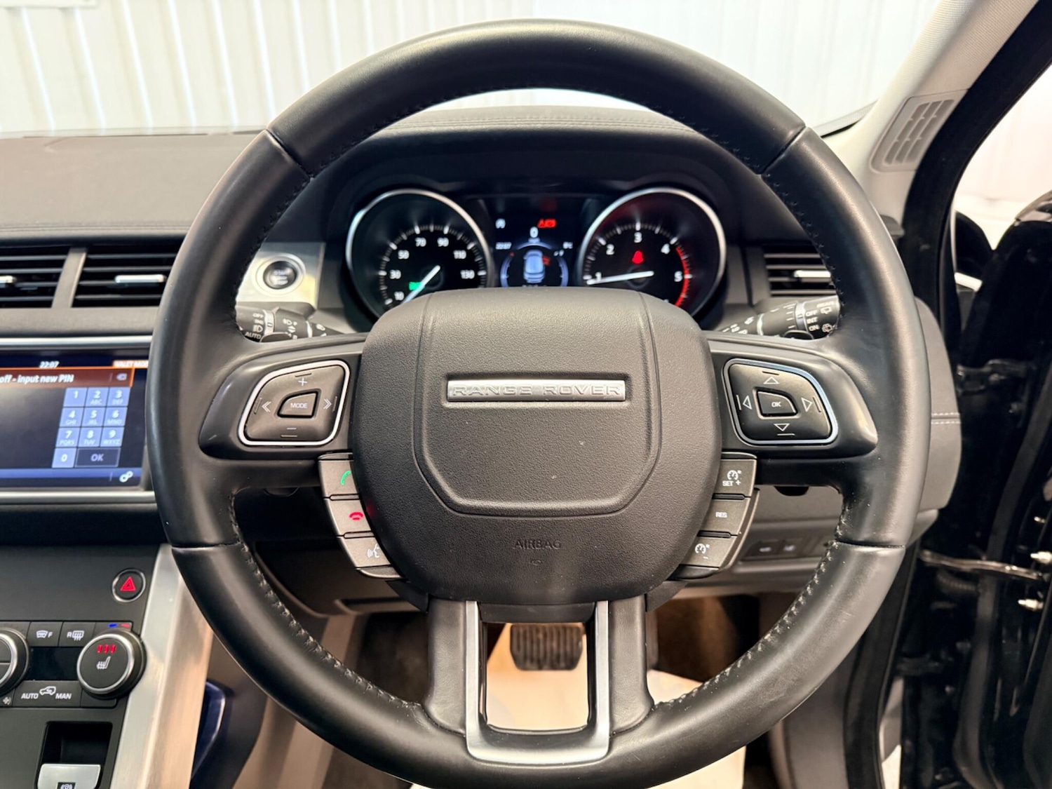 Used Land Rover Range Rover Evoque 2017 for sale - 77439862: Photo 23