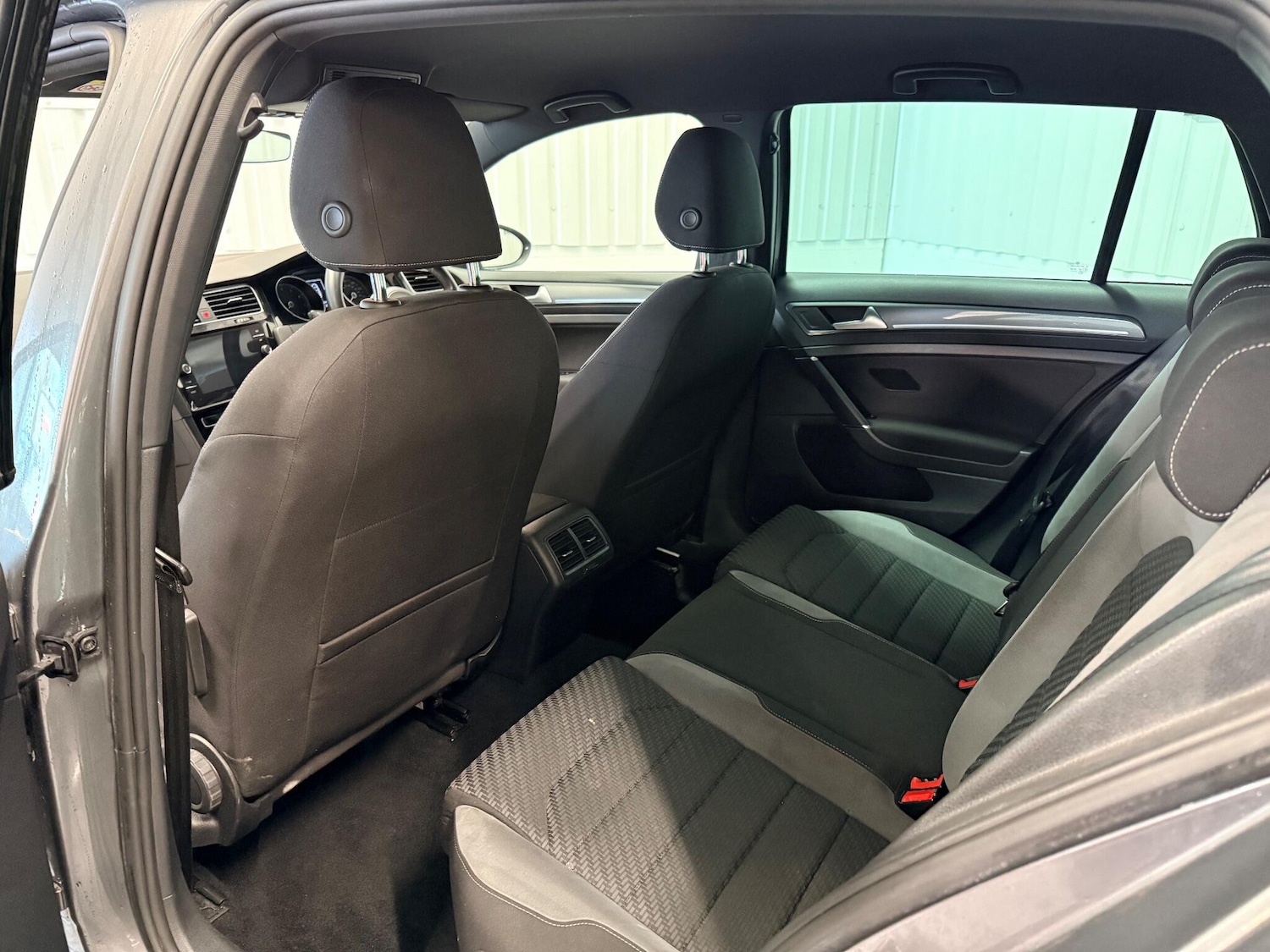 Used Volkswagen Golf 2019 for sale - 76887300: Photo 15