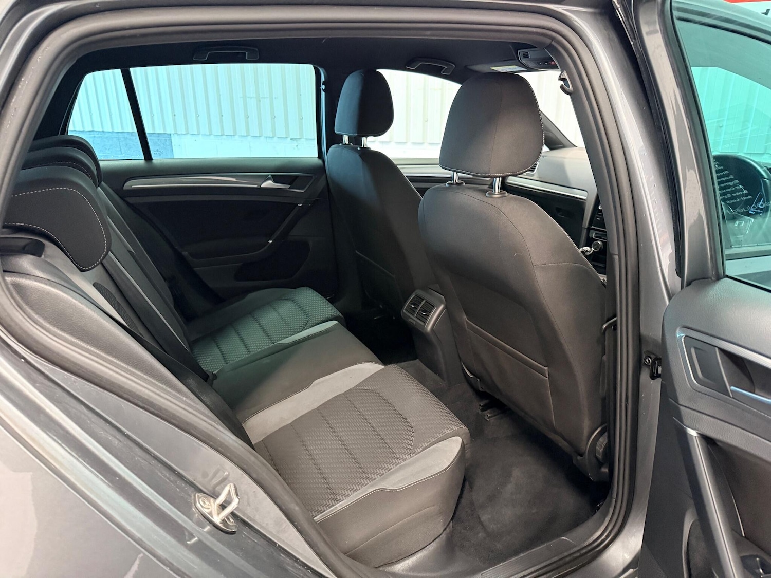 Used Volkswagen Golf 2019 for sale - 76887300: Photo 21