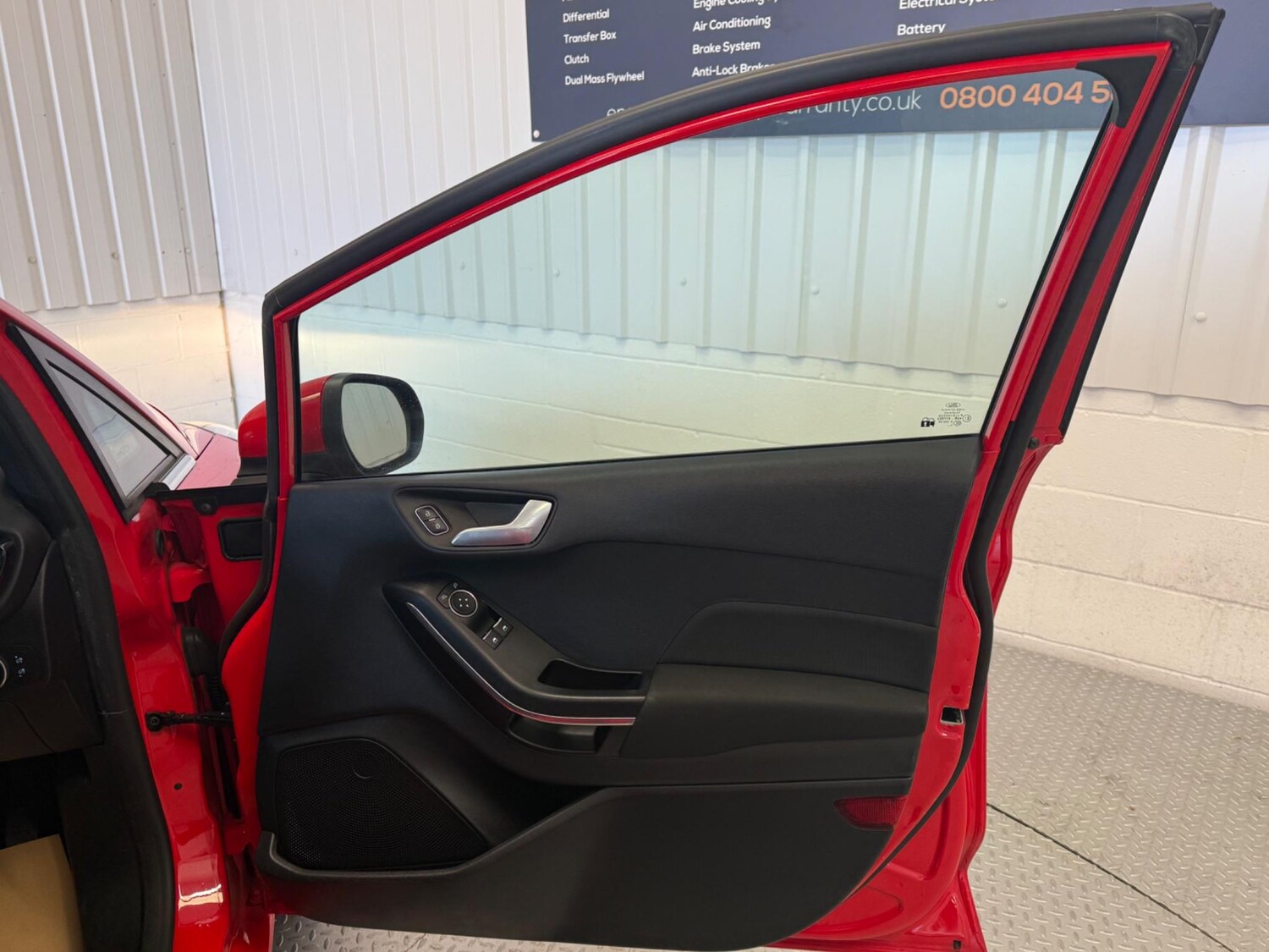 Used Ford Fiesta 2018 for sale - 76283832: Photo 13