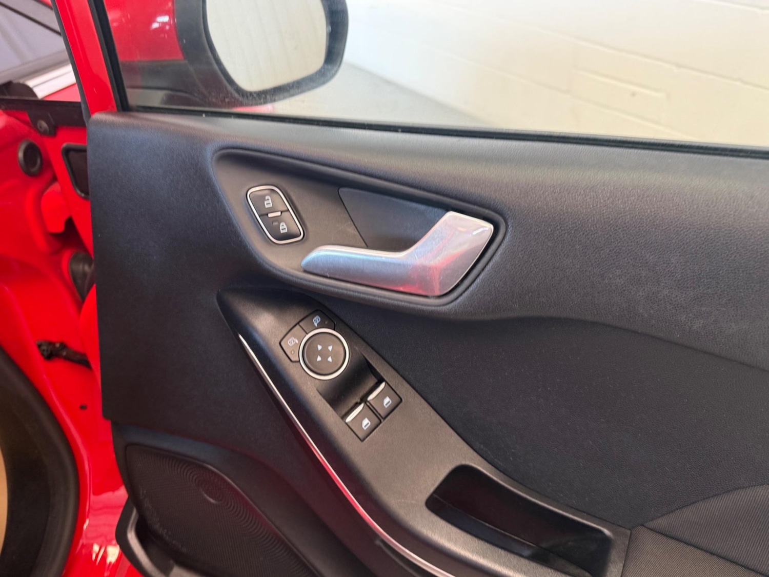 Used Ford Fiesta 2018 for sale - 76283832: Photo 18