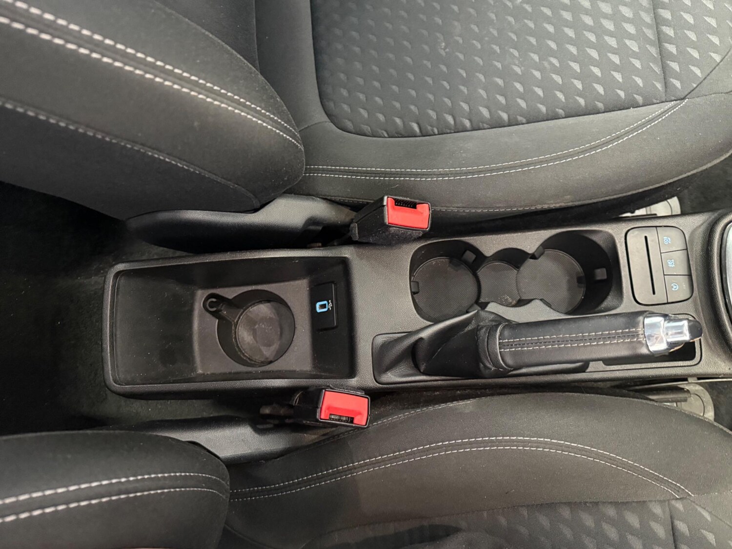 Used Ford Fiesta 2018 for sale - 76283832: Photo 23