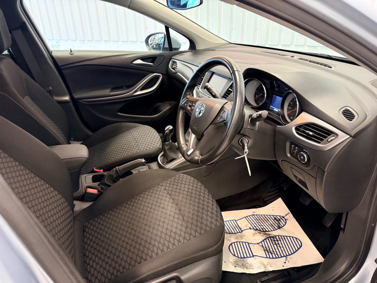 Used Vauxhall Astra for sale - 78116439: Photo 16