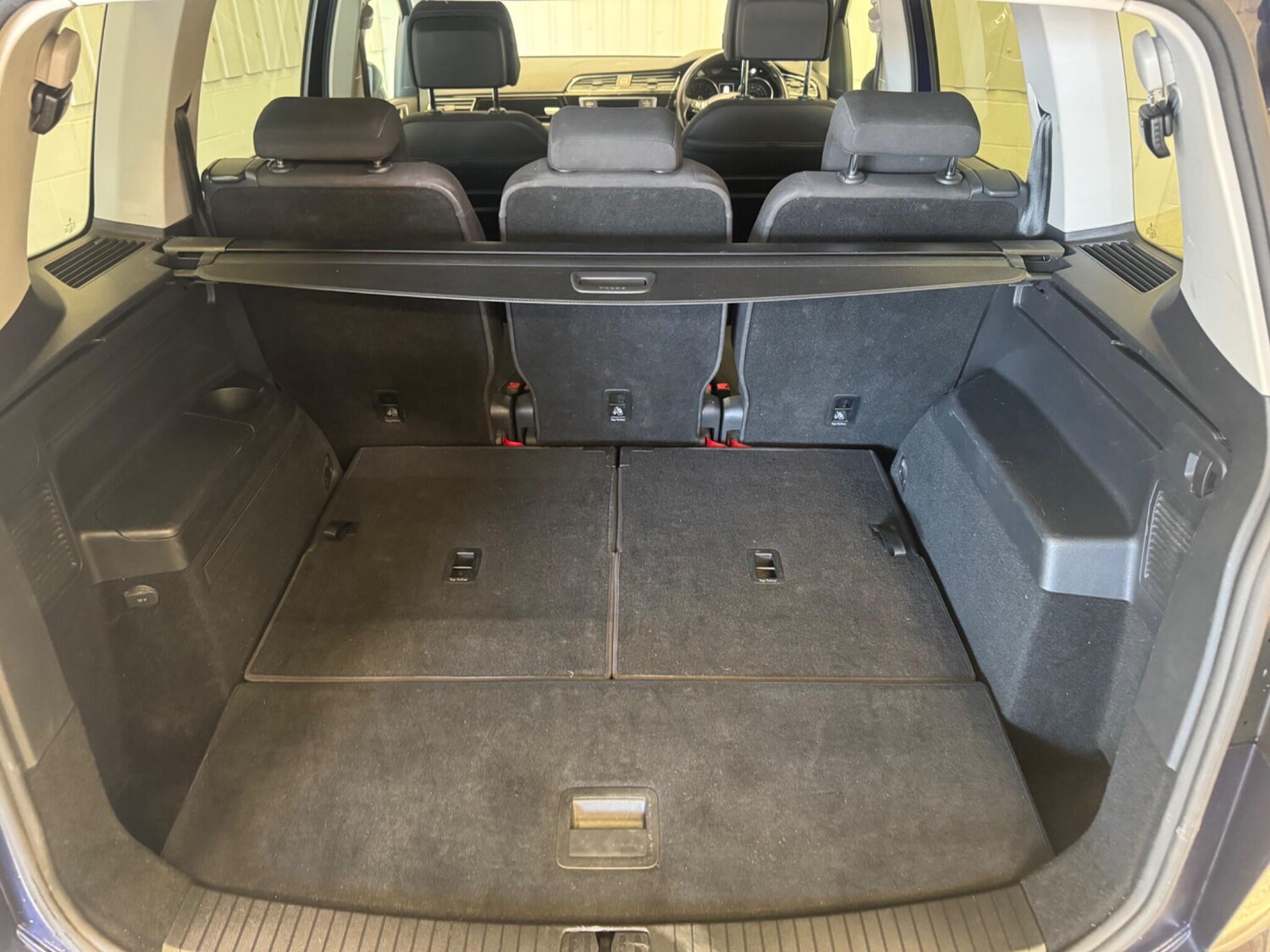 Used Volkswagen Touran 2016 for sale - 78157081: Photo 12