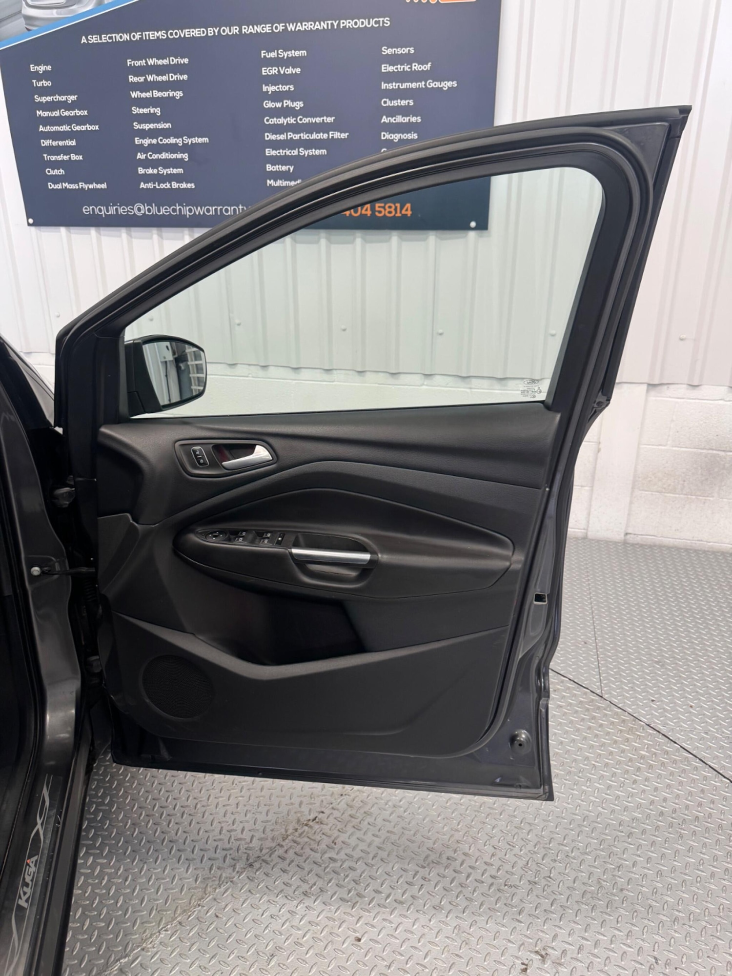 Used Ford Kuga 2017 for sale - 78185394: Photo 16