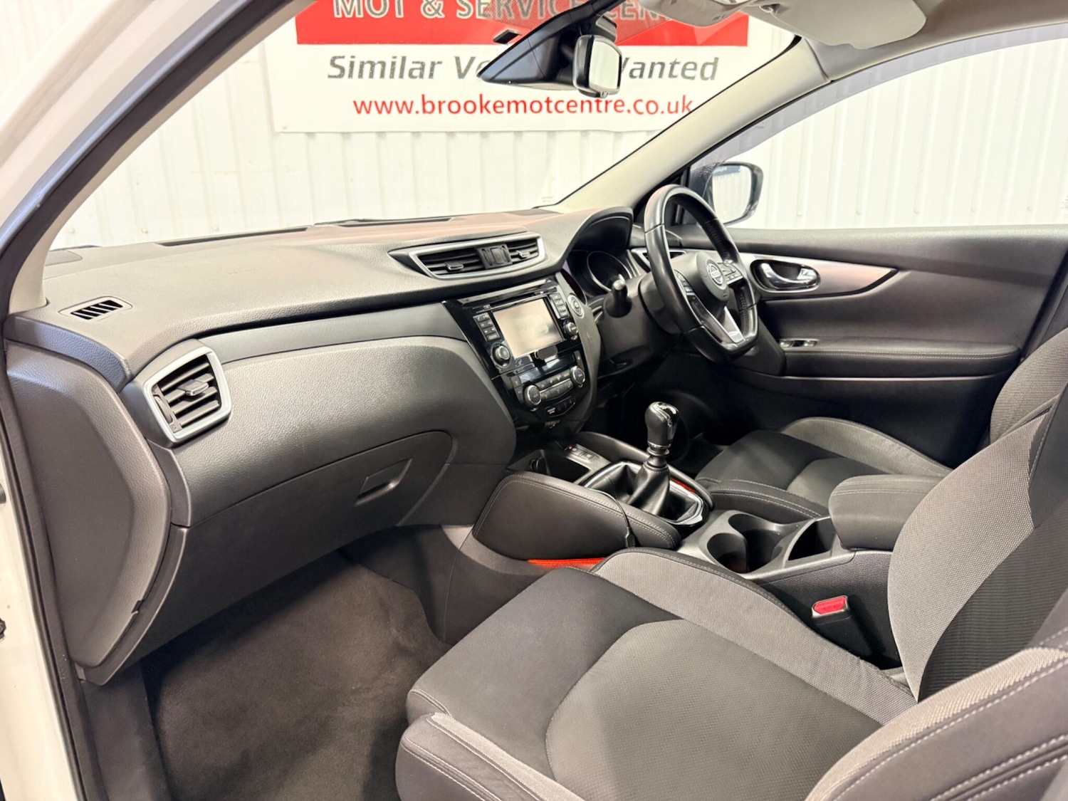 Used Nissan Qashqai 2017 for sale - 77411098: Photo 13