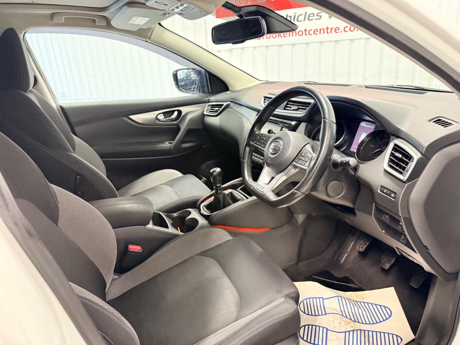 Used Nissan Qashqai 2017 for sale - 77411098: Photo 18