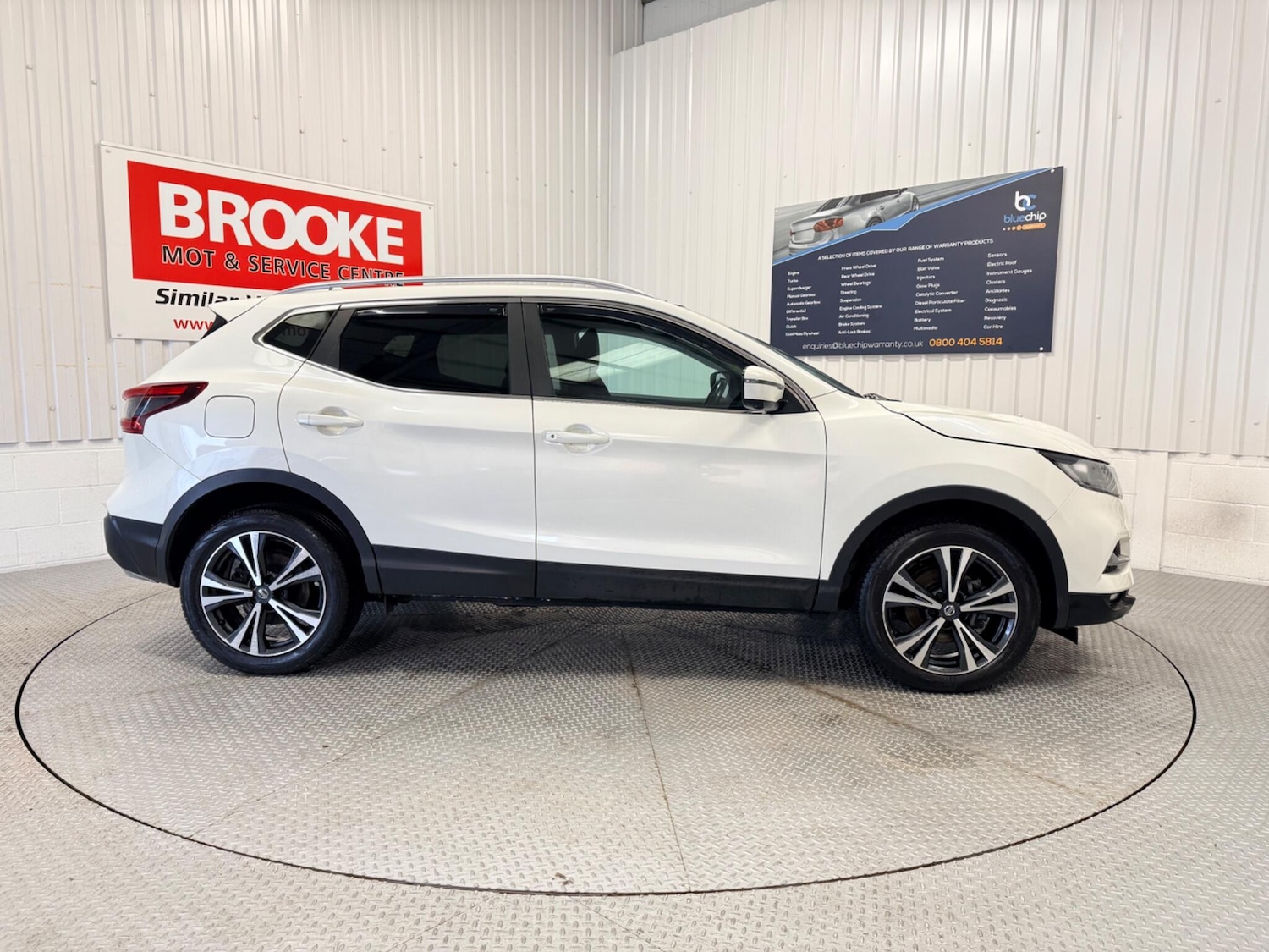 Used Nissan Qashqai 2017 for sale - 77411098: Photo 6