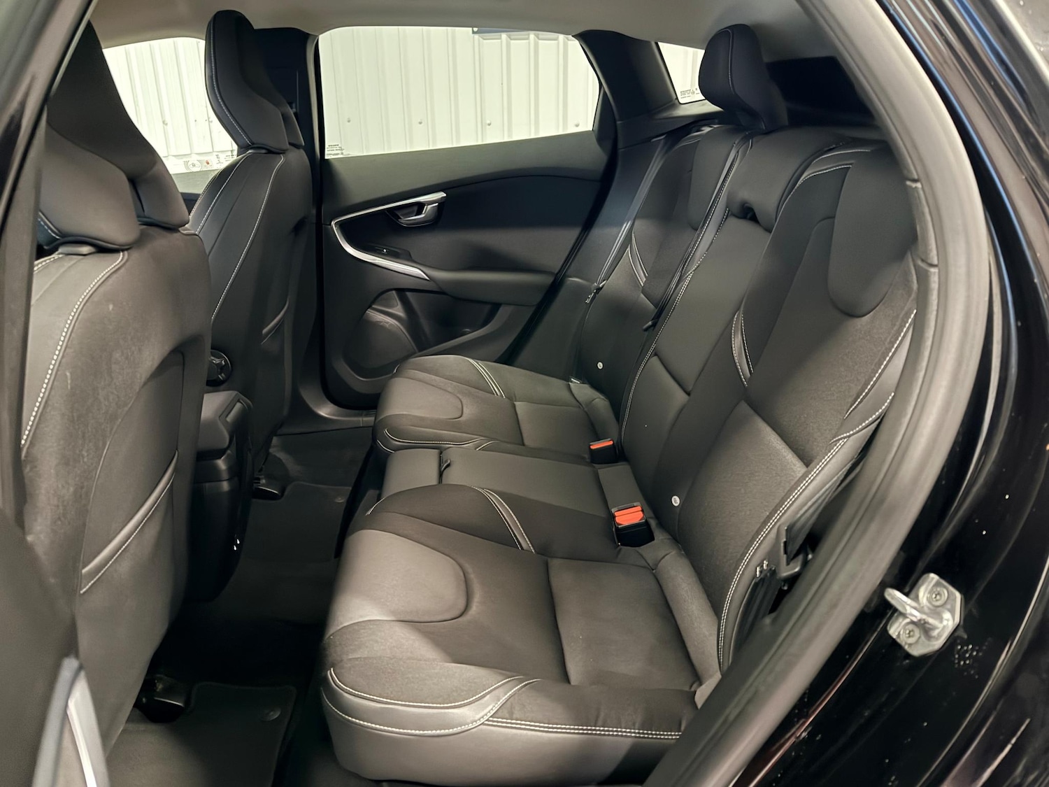 Used Volvo V40 2019 for sale - 76633106: Photo 16