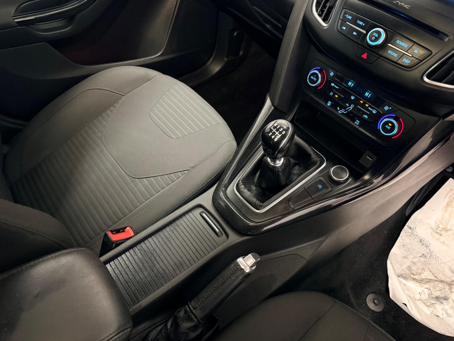 Used Ford Focus for sale - 77611920: Photo 23