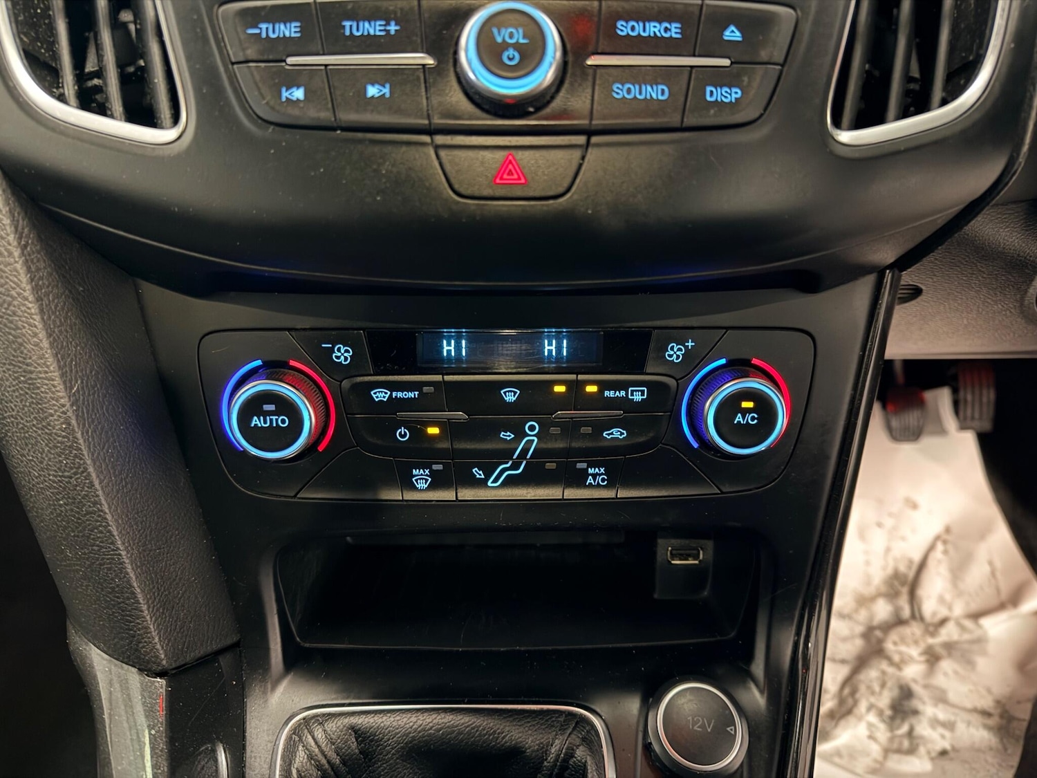 Used Ford Focus for sale - 77611920: Photo 24